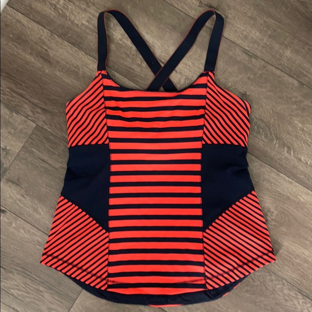 Lululemon Tank with built in bra